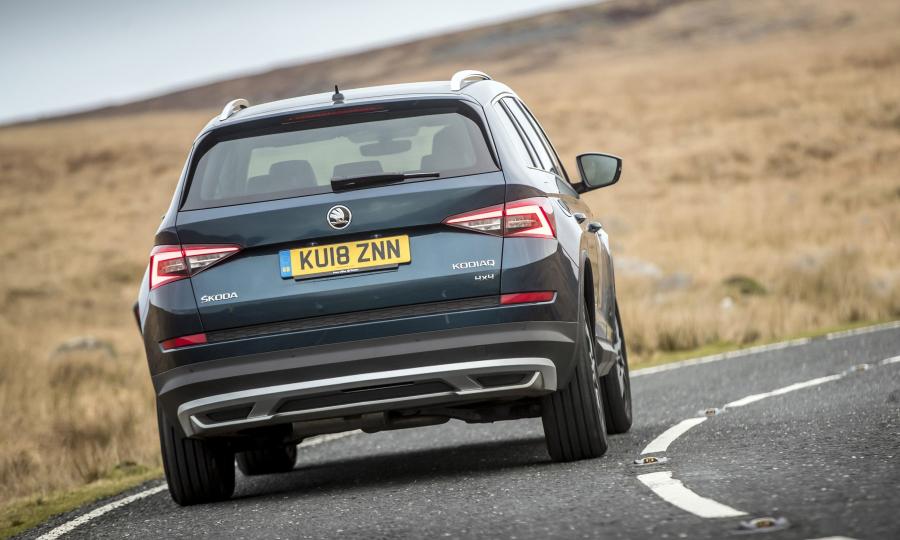  Skoda Kodiaq Scout 2017 года  (UK) (фото 23 из 36)
